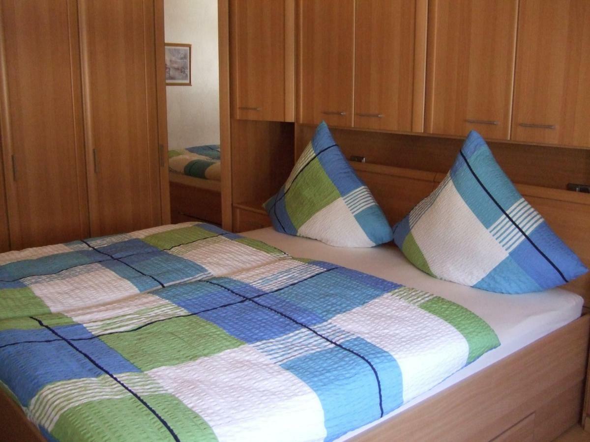 Ferienwohnung Haus Steffen Цельтінґен-Рахтіґ Екстер'єр фото