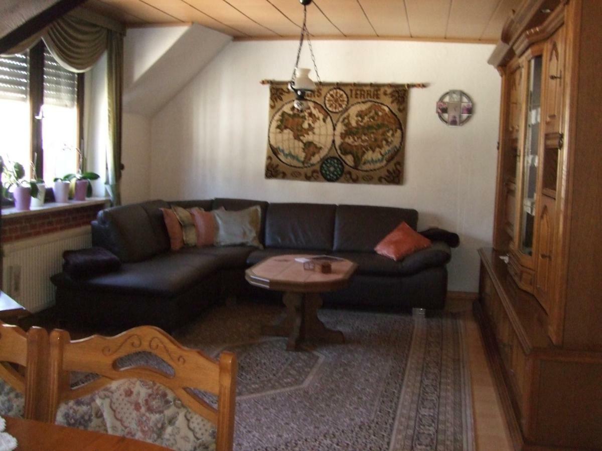 Ferienwohnung Haus Steffen Цельтінґен-Рахтіґ Екстер'єр фото